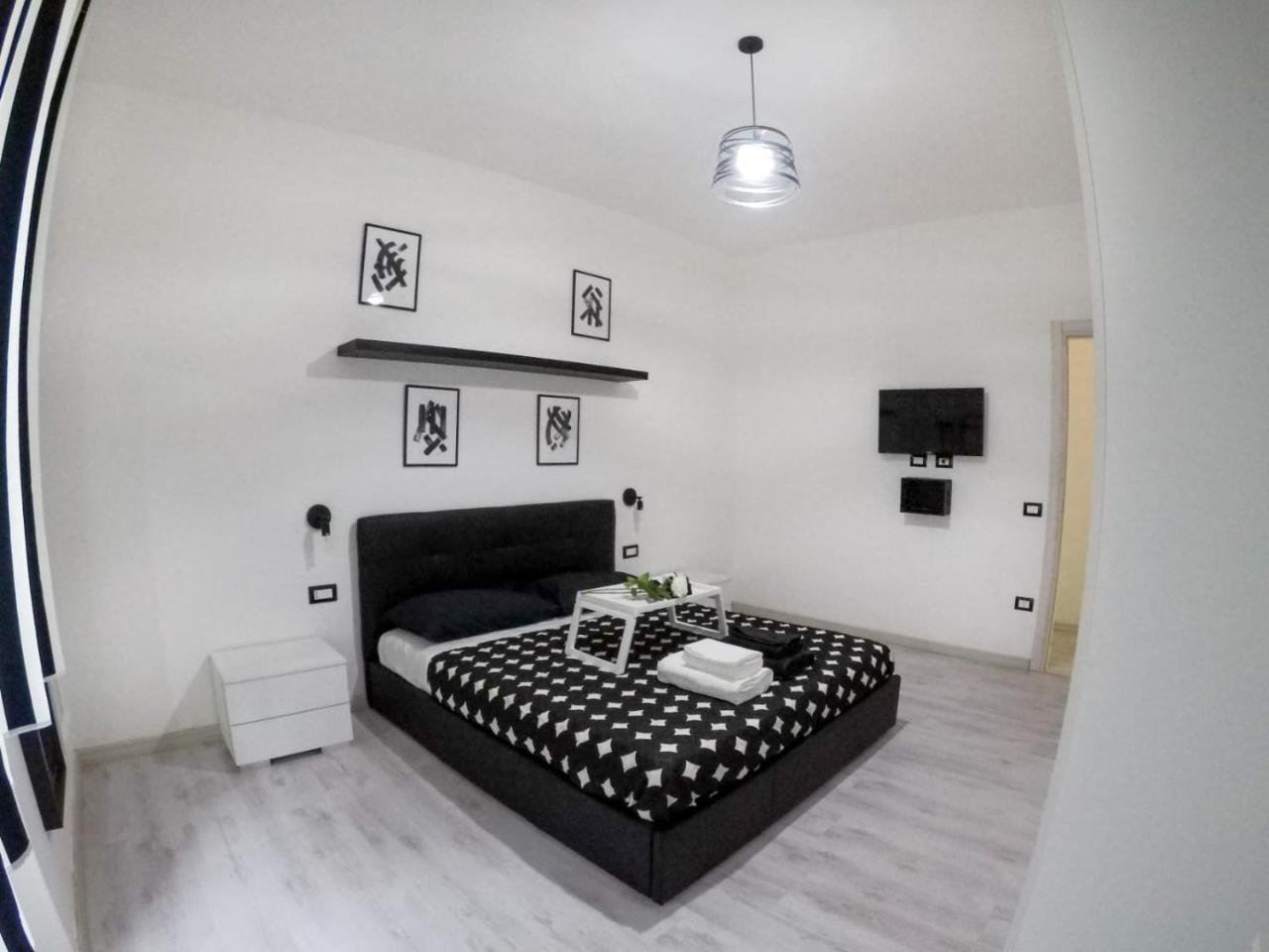 Black&White Guest House Iglesias Exterior foto